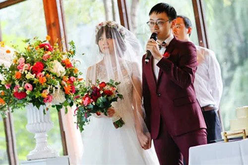 婚礼感谢词新郎怎么说 新娘婚礼答谢词攻略