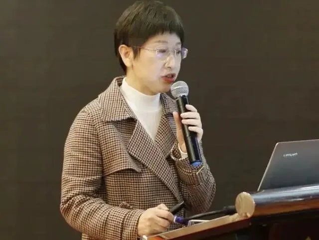 淮安一院生殖科专家门诊许金环医生下午几点下班？