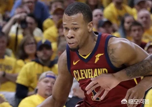 骑士队员胡德东决为什么完全被弃用，总决赛还有机会上场嘛？