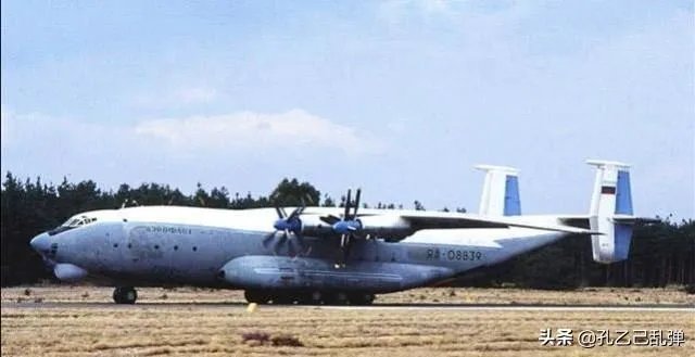 为什么大型军用运输机都是螺旋桨机型？而不是喷气式的？