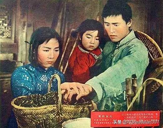 除了《南征北战》《红日》，还有哪些革命老电影，我想下载下来保存，求推荐？