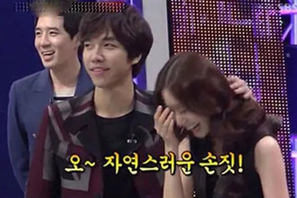 林允儿李胜基为什么分手 恋爱时间以及什么时候分手