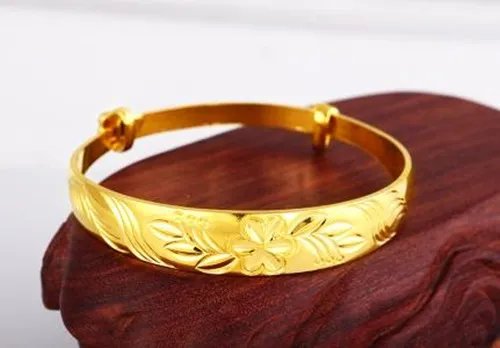 沙金首饰的价格 如何区分沙金和黄金