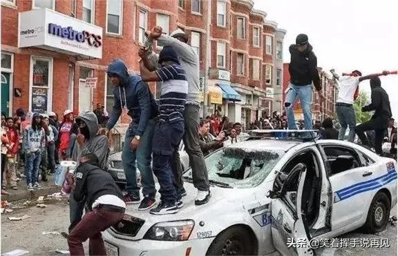 惊天大料！网传新闻记者曝出“白宫所有人员均接种疫苗”，“阴谋论”或将证实，你怎么看？