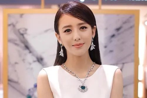 佟丽娅变胖更可爱,这样的佟丽娅,有没有美到你呢?