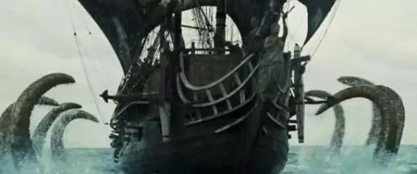 马里亚纳海沟底部是不是也有鱼类在生存？