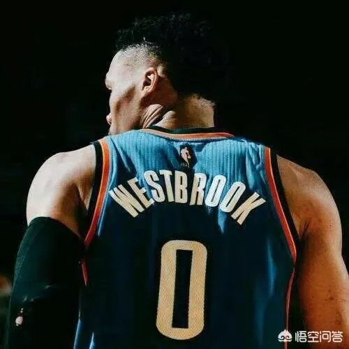 请问NBA里面三双排行榜，老詹现在排第几？