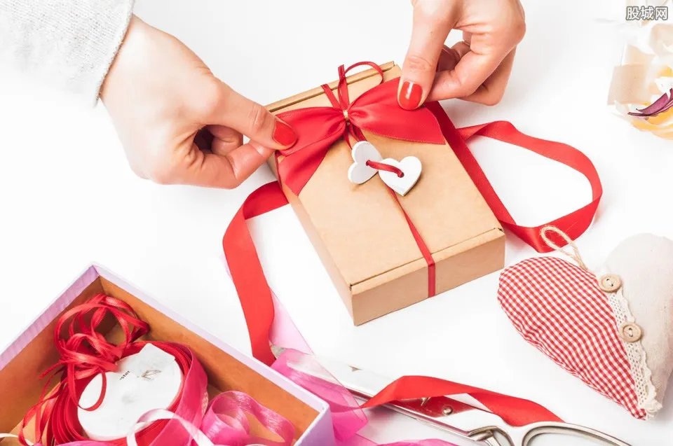 2018年父亲节是几月几日 父亲节送什么礼物好