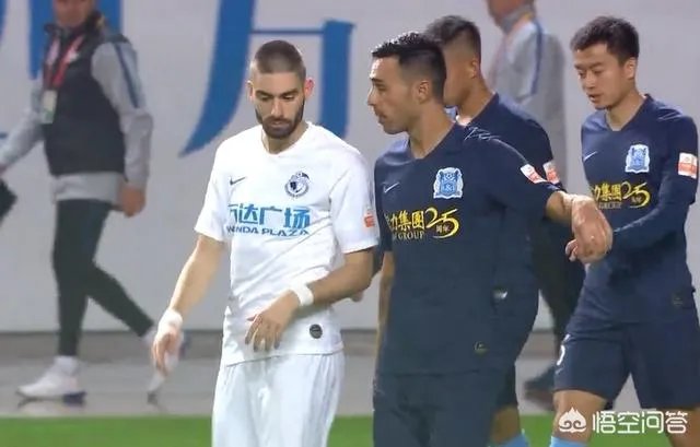 大连一方门将爆料卡拉斯科归队消极怠工，训练中一动不动，你怎么看？