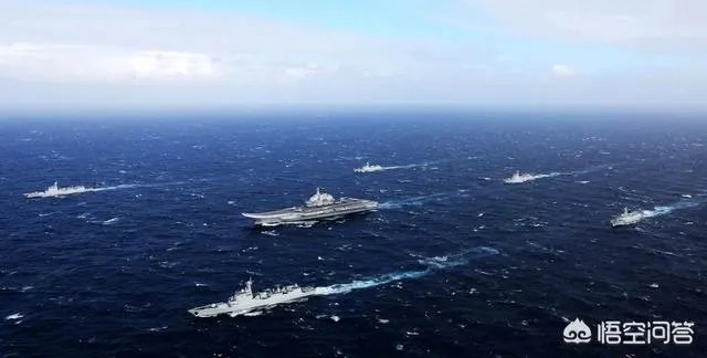 山东舰最新海上训练，看到歼-15上舰，还有多久形成战斗力？