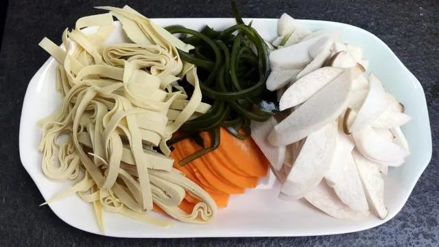 清炖草鱼的做法和步骤？