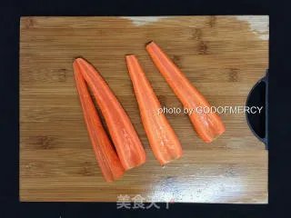 夏季美容美体的秘密：原汁原味的木瓜胡萝卜汁