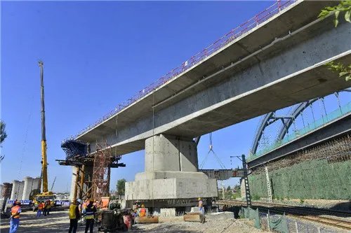 连续梁和简支梁的区别是什么