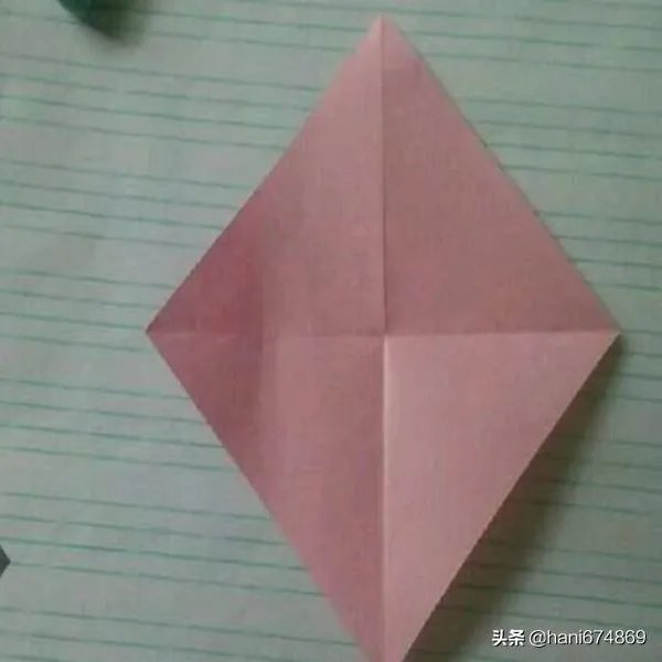 叠玫瑰花的方法？