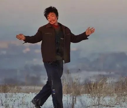 为什么王宝强的《Hello!树先生》如此极端，有的人奉为经典，有的人弃之如敝履？