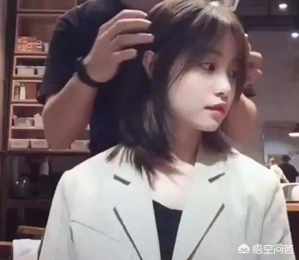 辛芷蕾的爆款发型好吗？大家怎么看？