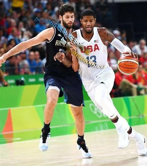 鹈鹕队是怎么念？