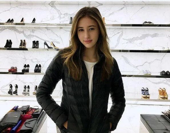 如何评价史泰龙三个女儿的颜值？