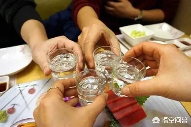 参加同学聚会遇到的搞笑事有哪些？