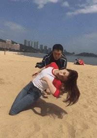 杨倩夺冠后大型追星现场 社交牛逼症的动态图