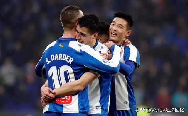 武磊整个赛季联赛只进了一球却多次失单刀还能得到新教练重用吗？