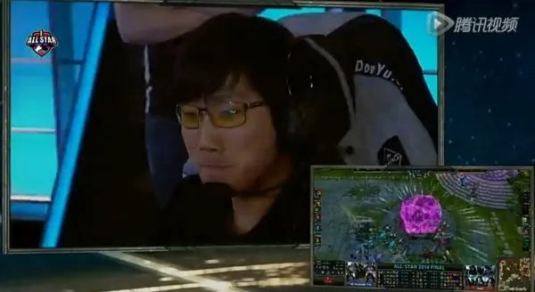 OMG签下Uzi！也许只是看起来很美！