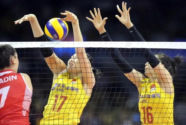 中国女排首秀迎战土耳其，你认为战果如何？