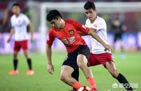 恒大2-0击败上海上港积分反超国安,上海上港此场怎么会错失这个机会?大家怎么看？