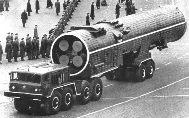 苏联和俄罗斯用核导弹保卫莫斯科领空是真的吗？