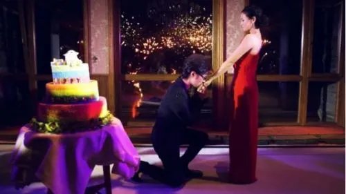 【图】高清汪峰和章子怡吻照图 解密章子怡为何会爱上汪峰？