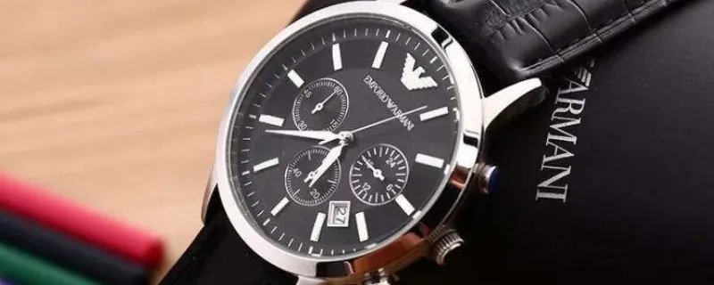 阿玛尼表带怎么调短
