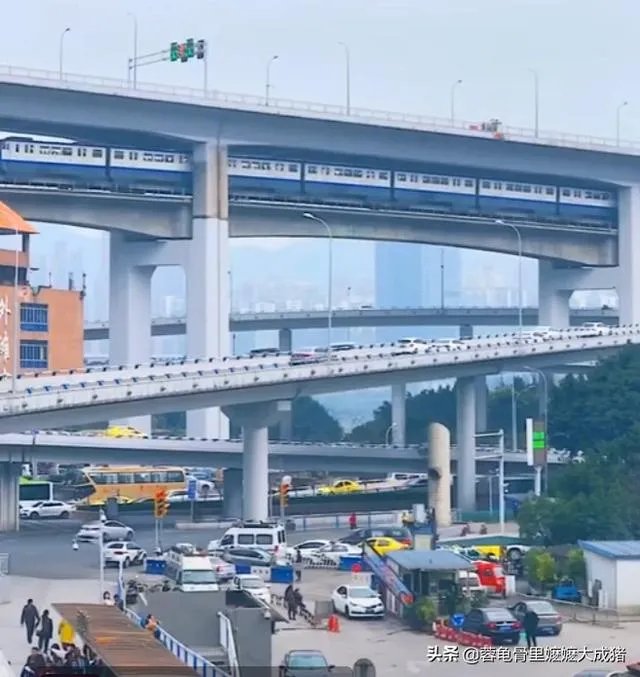 酸菜鱼到底是属于哪里的一道菜，有的说是四川，而有的说是湖南？有什么历史？