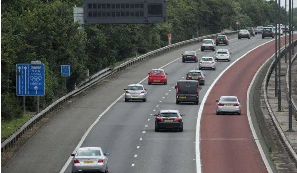 重庆为什么要启用“定向车道”呢？