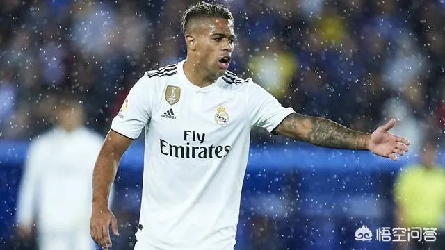 新7号无法胜任，贝尔难任一哥，皇马是否怀念C罗？