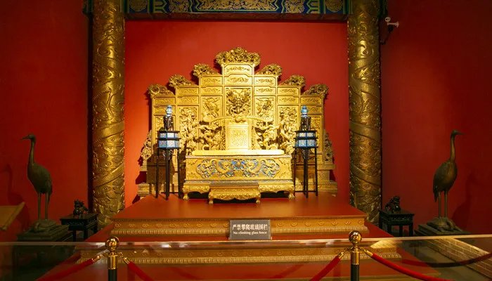 宋仁宗传位给谁