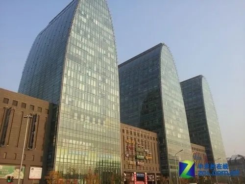 800W旗舰较量 iPhone 4S/I9100拍照对比