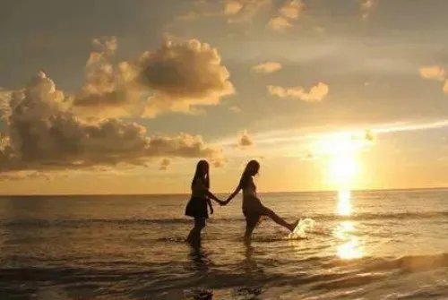 1984年属鼠是什么命女 1984年属鼠今年姻缘怎么样