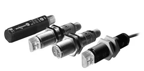 光电传感器测转速原理  光电传感器优点