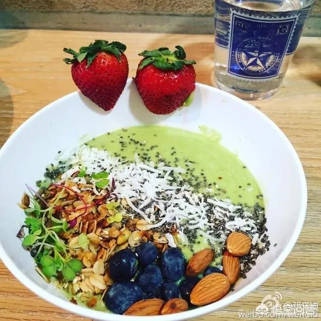 为什么都说邓文迪很厉害？