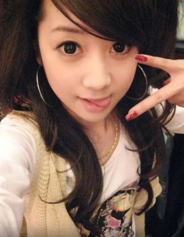 程琳的个人经历现任丈夫是谁？程琳网红鼻祖个人资料