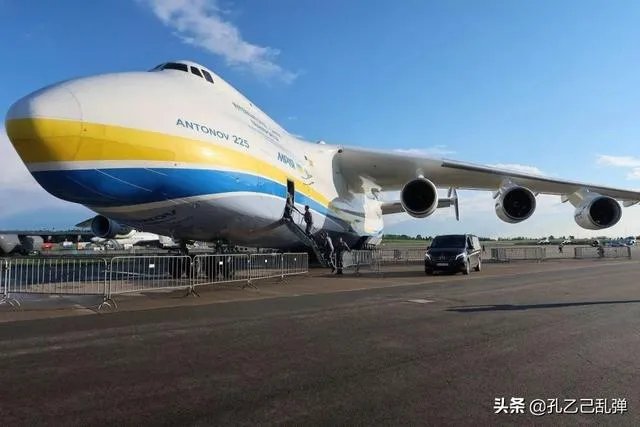 为什么大型军用运输机都是螺旋桨机型？而不是喷气式的？