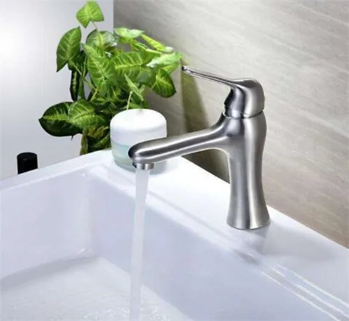 全铜和不锈钢水龙头哪种好 全铜水龙头的优点分析