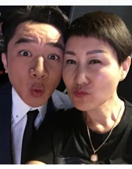 张凯丽王祖蓝合照是怎么回事？