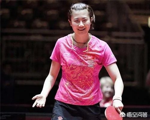 澳大利亚乒乓球公开赛，丁宁在比赛中受伤，但仍然4-0战胜削球手徐孝元，你怎么看？