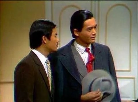 你觉得哪部港剧可以封为神作？为什么？