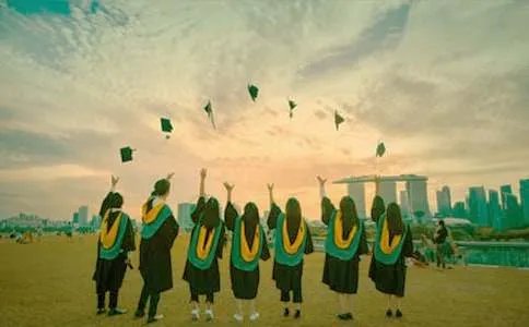 毕业生登记表自我总结