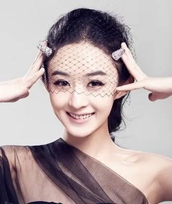 迪丽热巴和赵丽颖掉下水你先就谁？