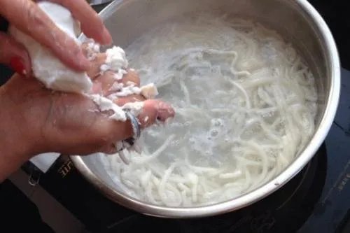 国家卫健委提示慎吃酵米面类食品，这是为什么？