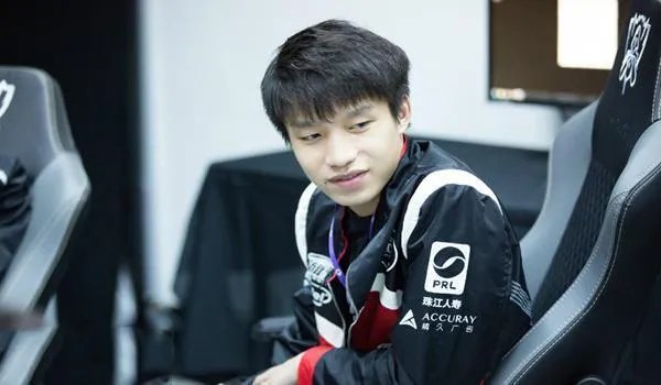 为什么EDG总觉得自己是和SKT一个级别的战队？