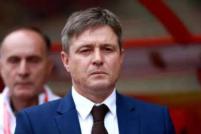 如何看待扎哈维去留成迷，富力开1600万刀年薪以求人才？